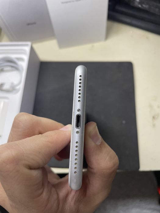 Iphone 8 plus 64gb