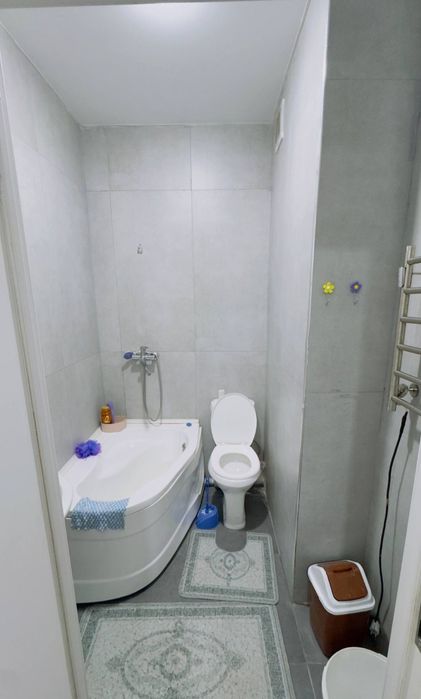 Novza metro yaqnida 1 xona kvartira