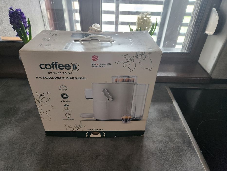 Vand doua aparate de cafea noi