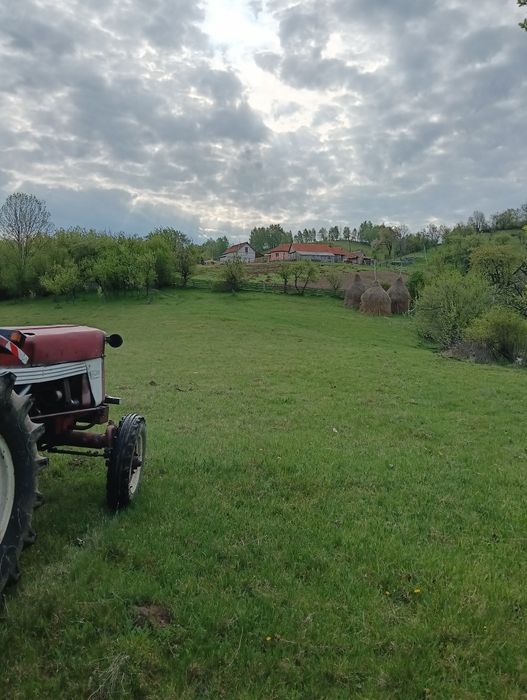 Vând teren în satul Târsa