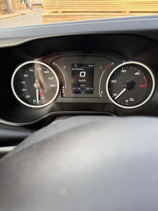 Iveco daily 35c14 Van 5,15 ml interiorul