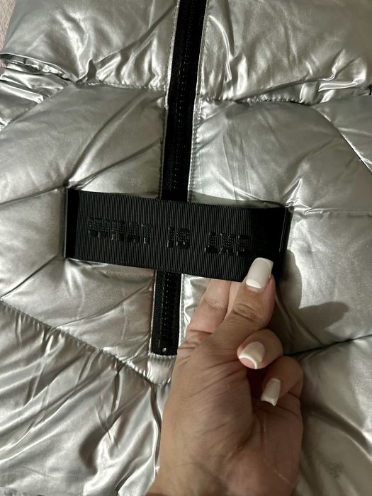 Короткая куртка металик