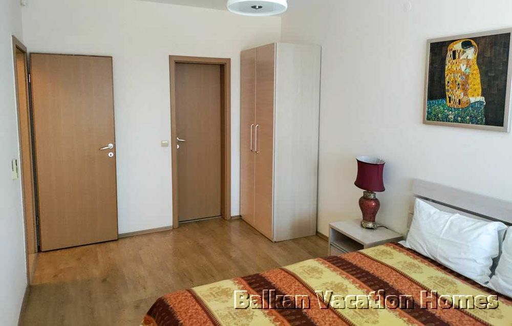 Продава се Тристаен апартамент в Балчик - 116 кв.м за 666 €/кв.м - Снимка #11