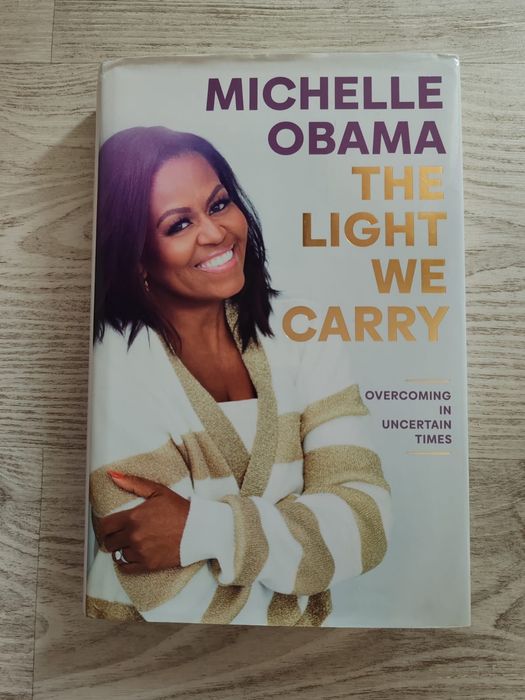 Carte Michelle Obama - The Light we carry