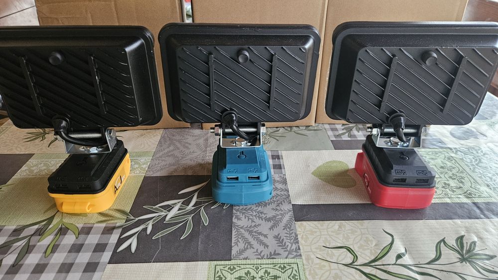 Proiector / Reflector / lampa pt baterii milwaukee/ Dewalt / Makita 18