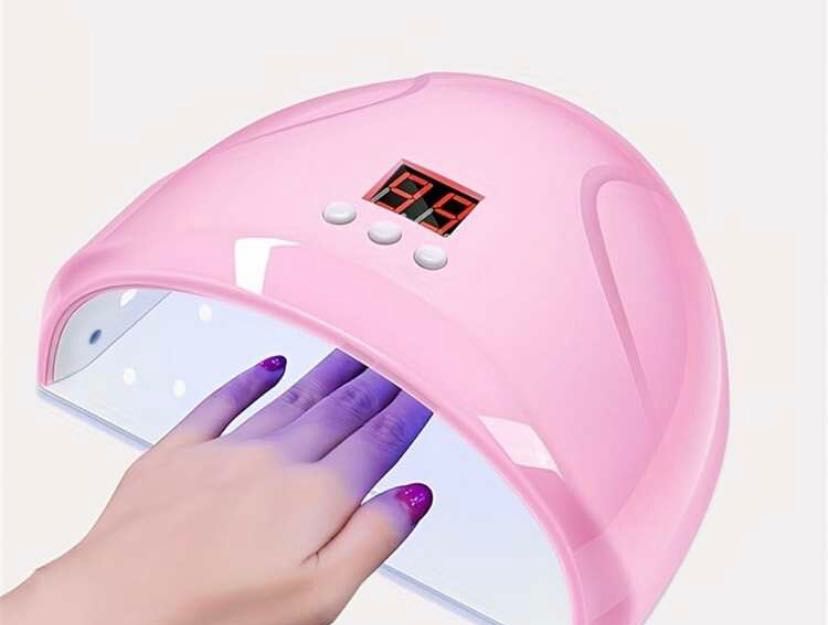 Лампа за Гел лак  маникюр педикюр