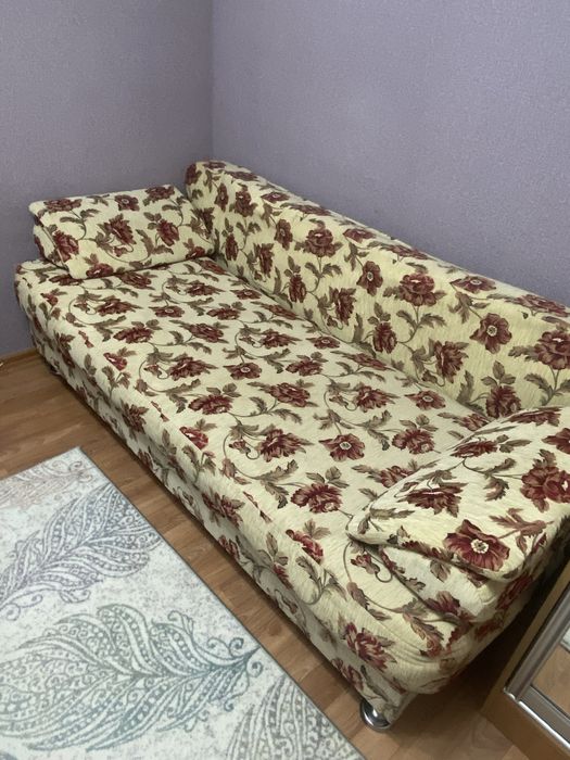 Диван почти даром