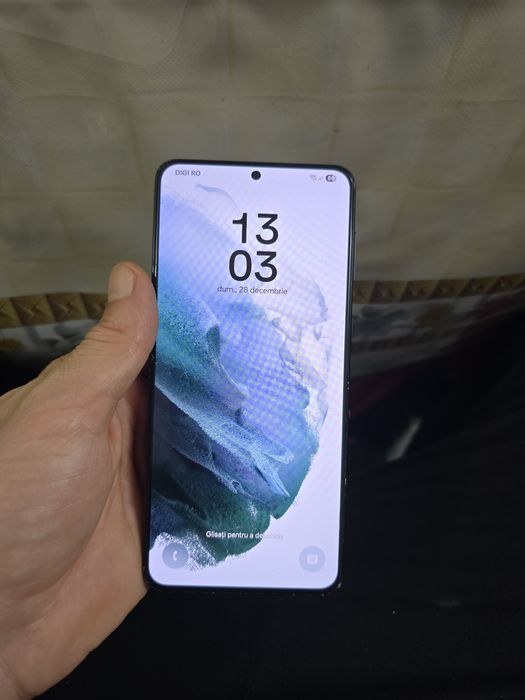 Vând sau schimb samsung s21+ cu ps4