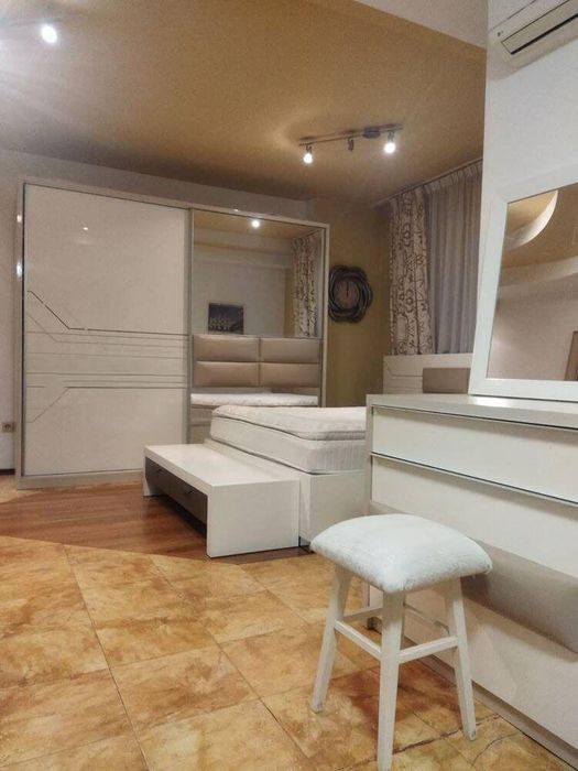 Двустаен апартамент под наем в ж.к. Лагера, 2097244