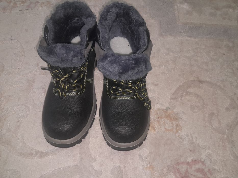 Зимние ботинки новые