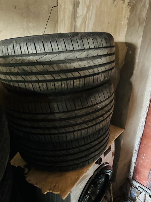 Зимние  Шины 18,19, 20 размер Hankook i Michelin