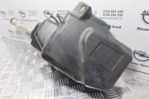 Vas lichid parbriz cu 1 motoras Opel Astra J Facelift 2.0 DOHC 110 KW