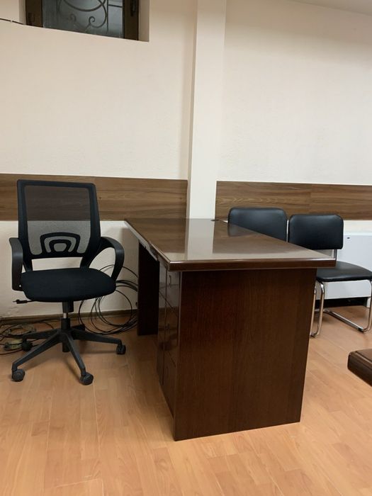 Офис в Бизнес Центре 25 кв.м. с мебелью Садык Азимова ГУВД Эфенди