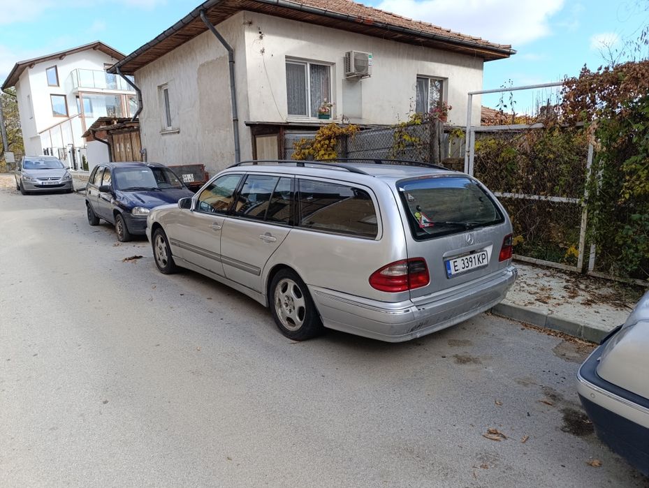 Мерцедес Е240 W210