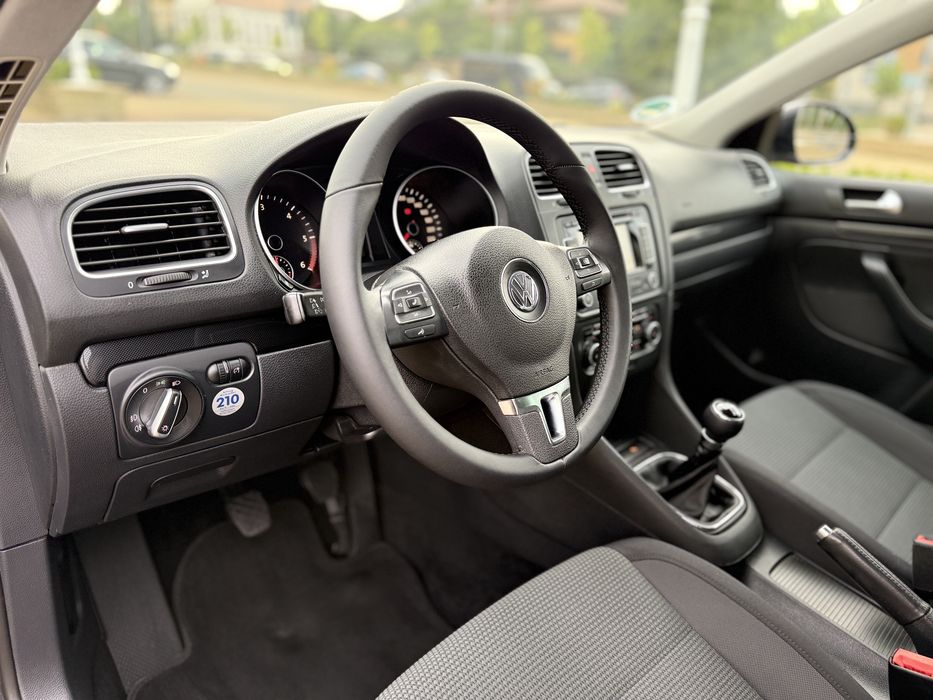 Volkswagen Golf VI 2.0 Tdi-140 Cp Break-Euro 5-Cutie Manuala