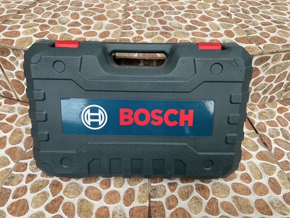 Перфоратор Bosch