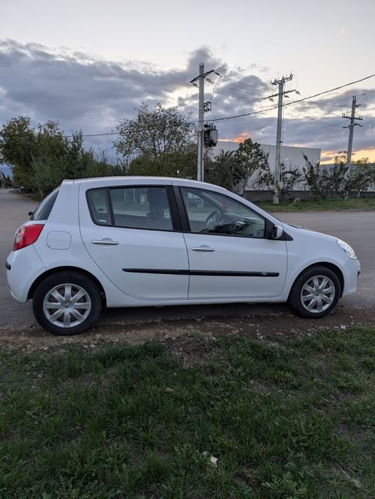 Autoturism Renault Clio