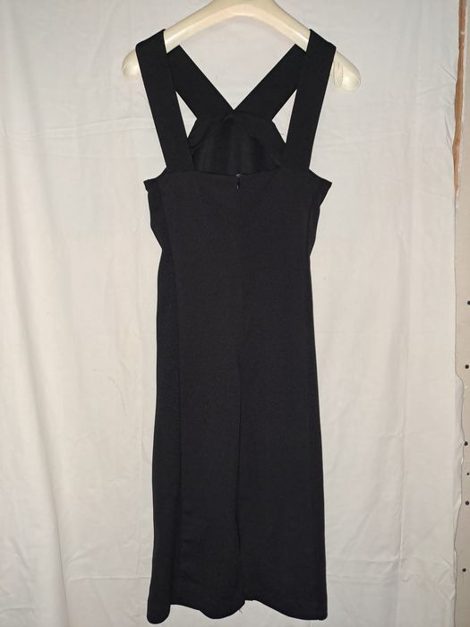 Rochie neagra eleganta