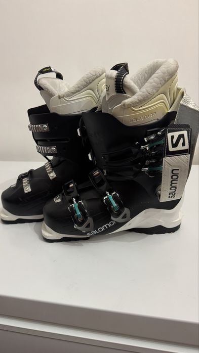 Горнолыжные ботинки Salomon