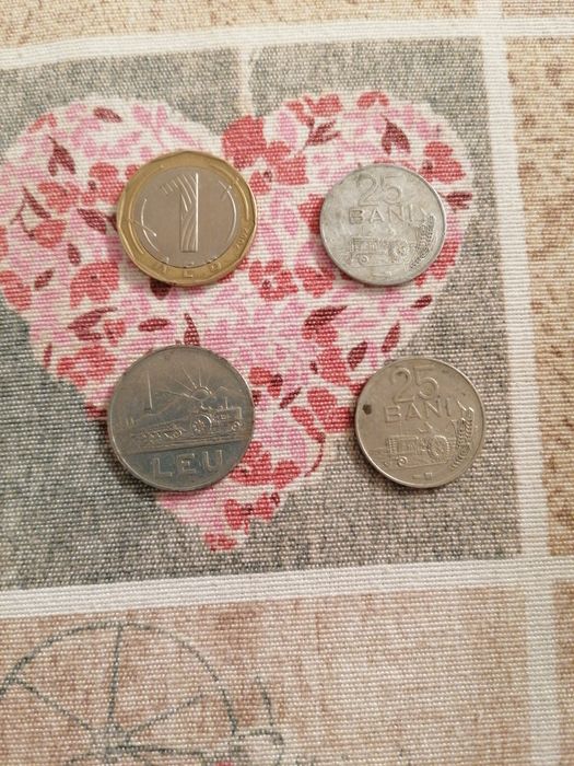 Banuti vechi (fiecare are o valuare anume, le gasiti in descriere))