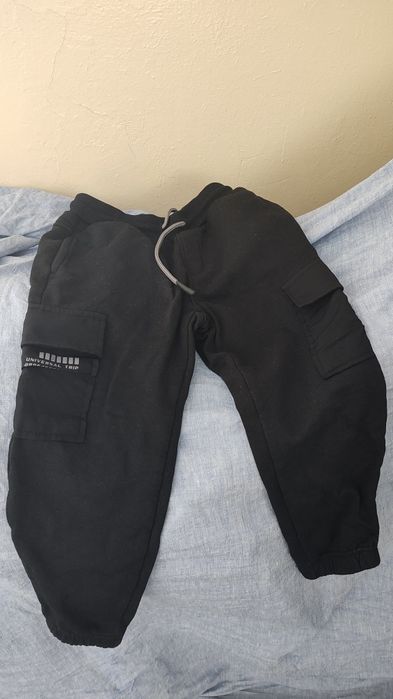 Pantaloni cu buzunare 116