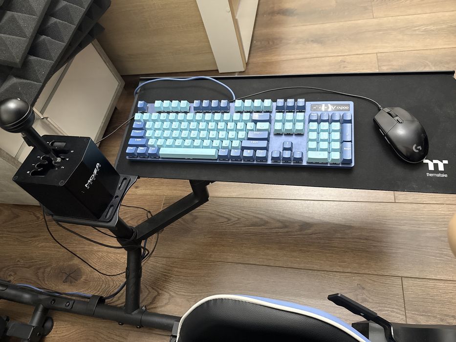 Moza автосимулятор в полном комплекте