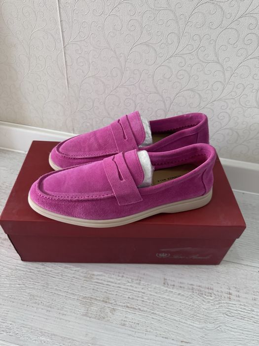 Продам новую обувь