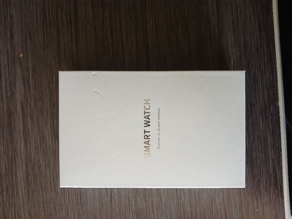 Смарт Часовник pioneer in smart watches