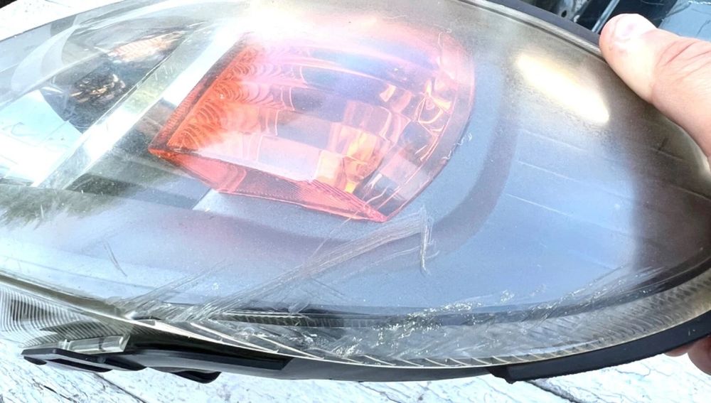 Ляв фар Nissan Almera N16