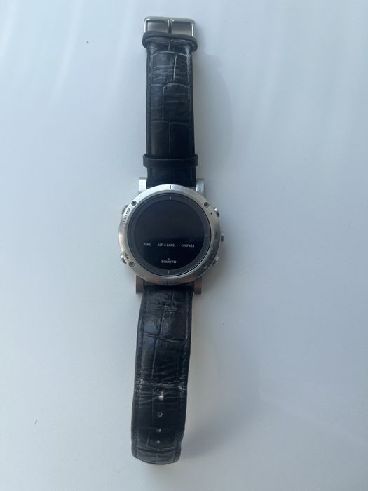 часы Suunto Core в корпусе Brushed
