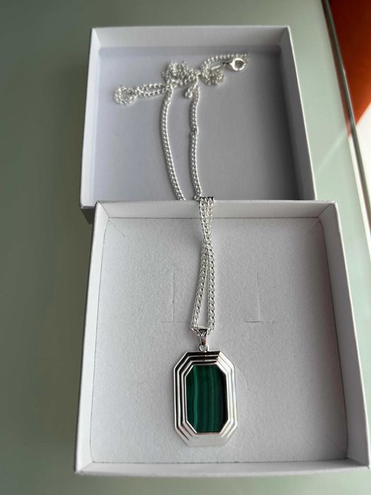 Lant argint cu piatra malachit