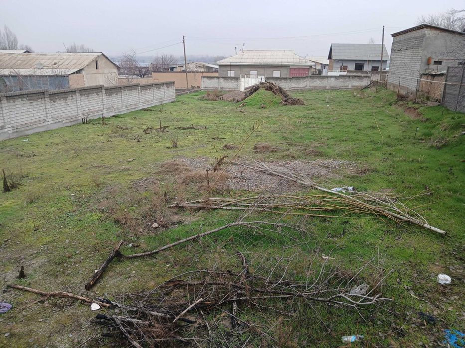 Ер сотилади Срочно Янгийул Хакикат, М-39 йулига якин, нархи 3500дан