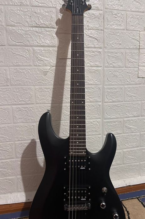 Электрогитара Schecter
