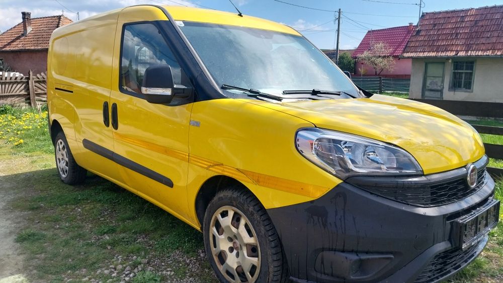 vând fiat doblo 1,3 diezel