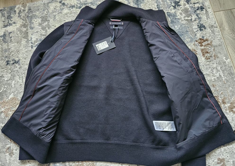 Geaca Tommy Hilfiger