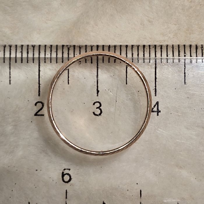 Tilla uzuk proba 585