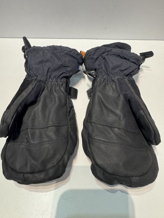 Детски ски , сноуборд ръкавици ISBJORN . 9-10г