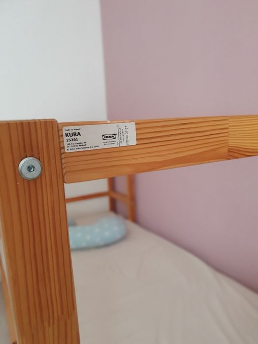 Mobilier camera copii, pat Kura Ikea, reversibil + saltea Malfors / du