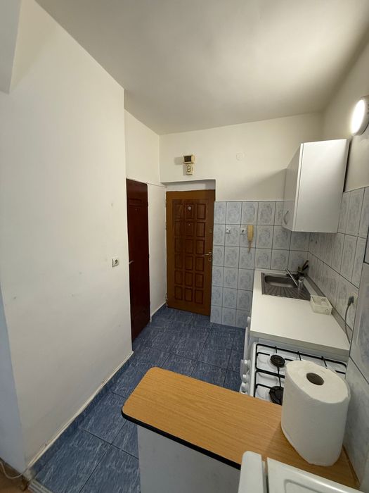 Garsoniera de vanzare