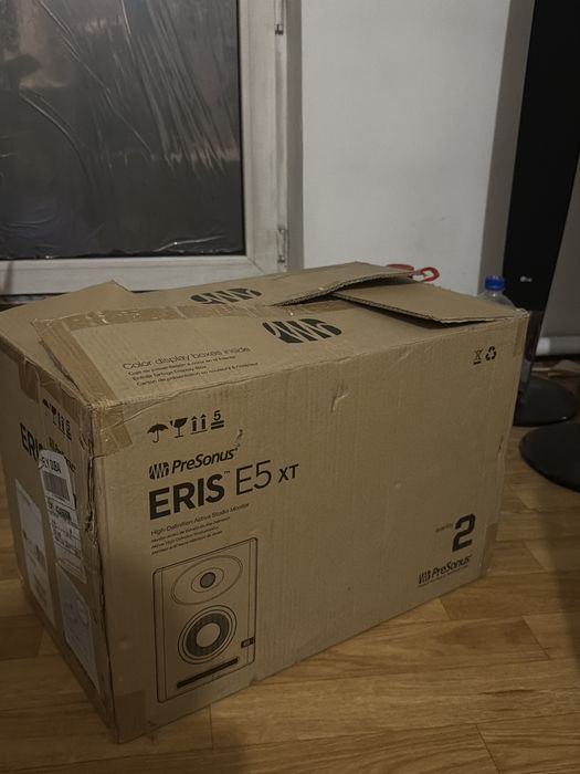 Продам студийные колонки PreSonus Eris E5 XT (пара) запакованные