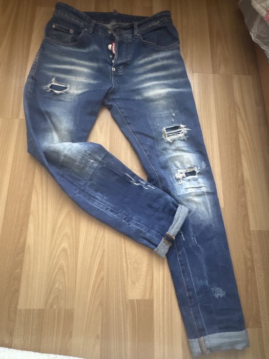 Dsquared2 , чисто нови дънки