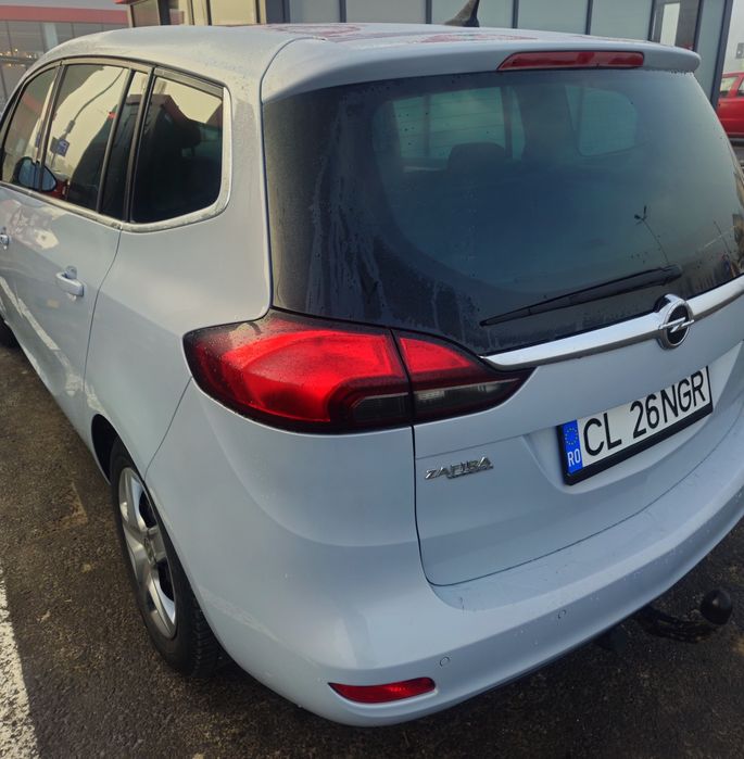 Opel zafira tourer
