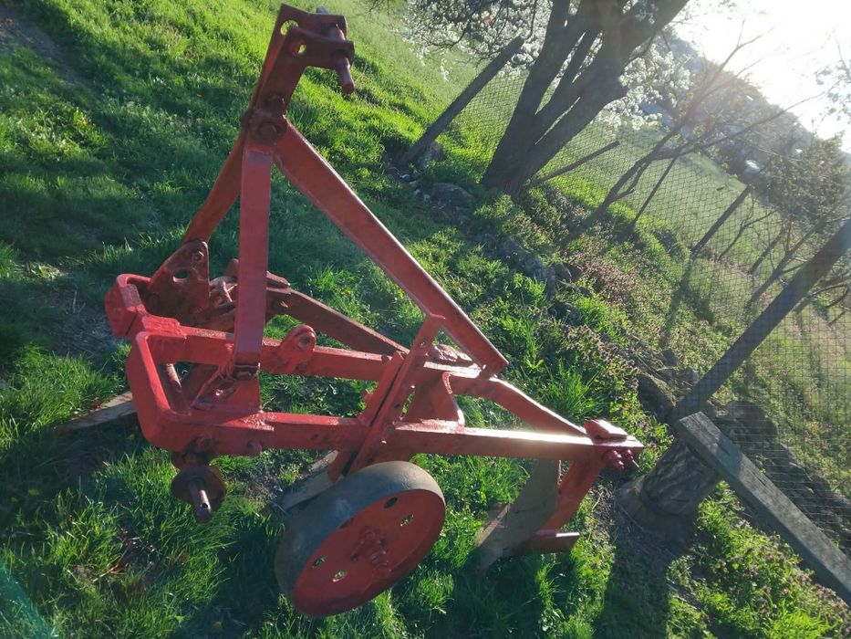 Плуг 3х25 от ЮМЗ