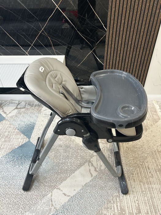 Стол для кормления