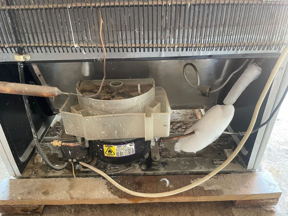 Холодильник Бирюса