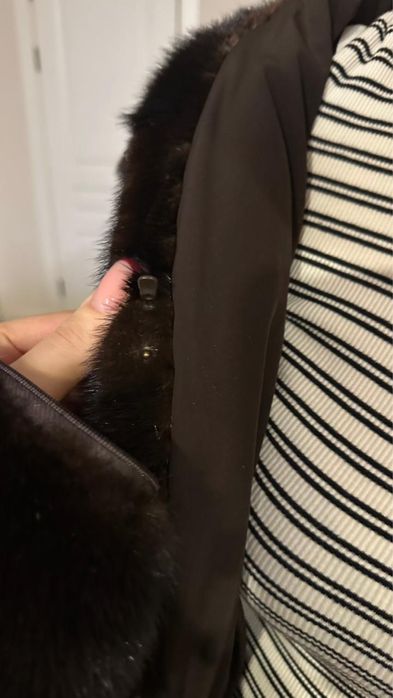 Продам шубу норковуь