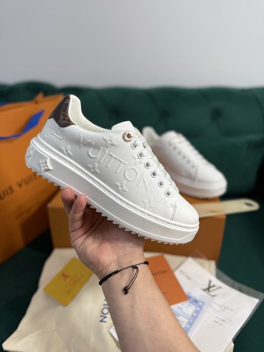 Adidasi Louis Vuitton piele naturala 100% Full Box colectie noua