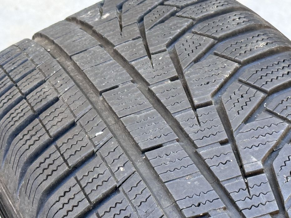 215/60/R17 Hankook Winnter 2бр зимни dot4417