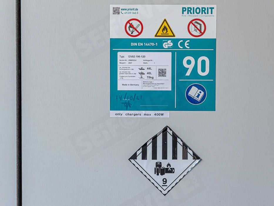 PRIORIT PRIOCAB Typ90 LI-ION пожаробезопасен шкаф за батерии