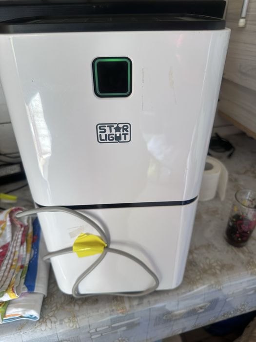 Dezumidificator Star-Light DHO-1219W, 12L/24h,